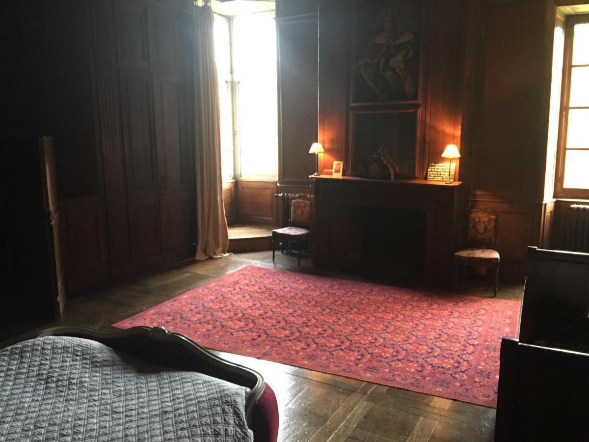 Chateau De Bourgon Montourtier Kültér fotó